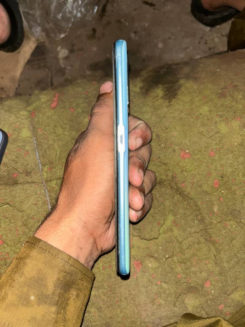 OPPO A76 6