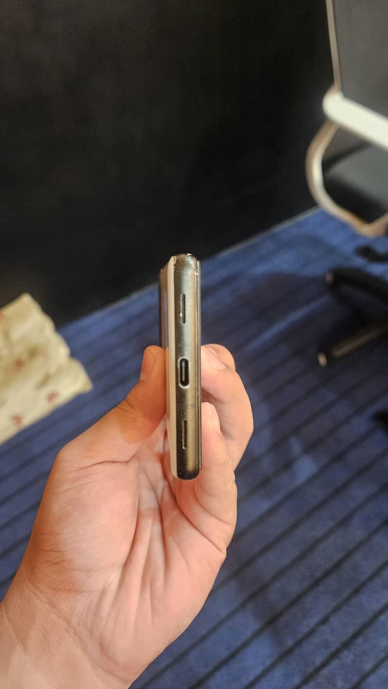 Google Pixel 6a sim working 5