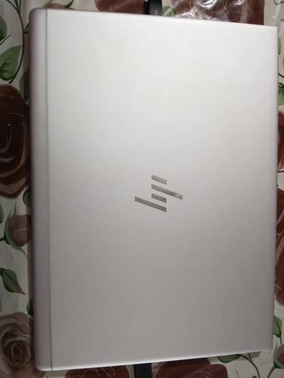 HP Elitebook 830 G5
