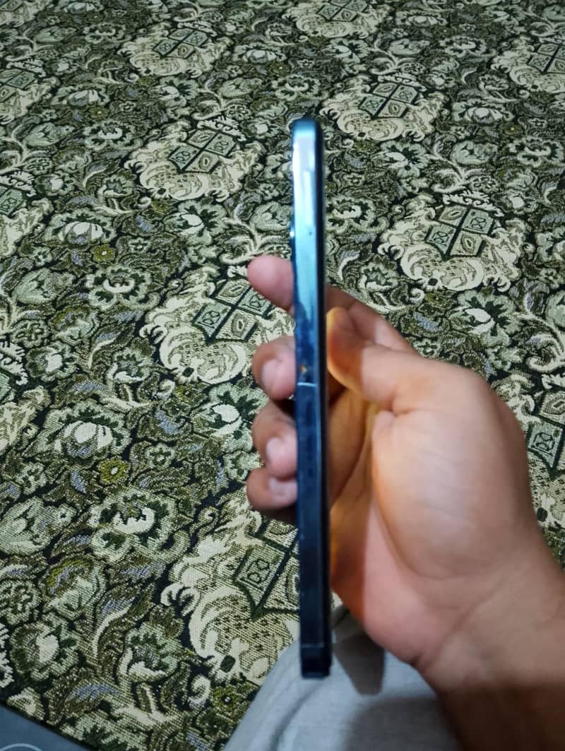 Tecno Spark 20 2