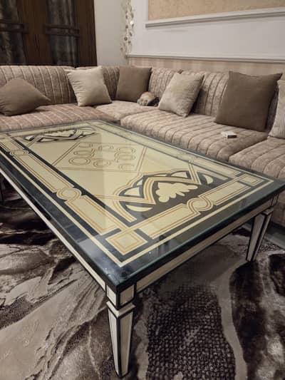 Tv lounge center table