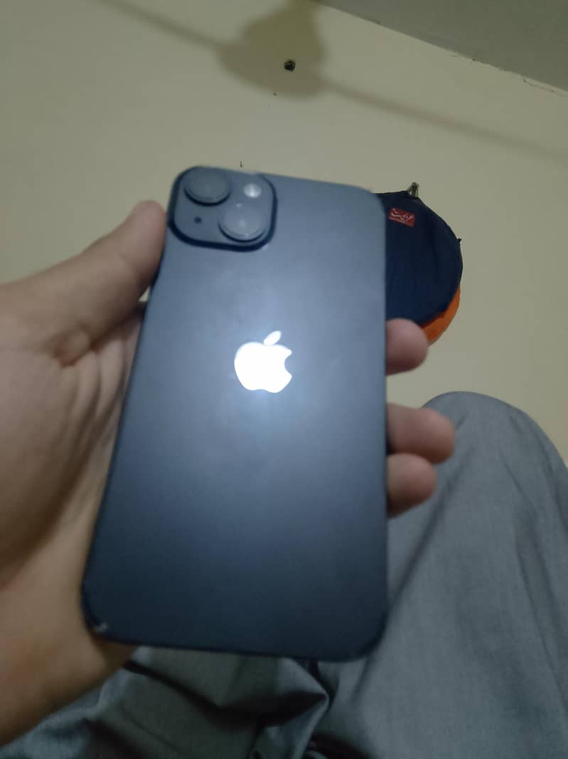 Apple iPhone 14 3