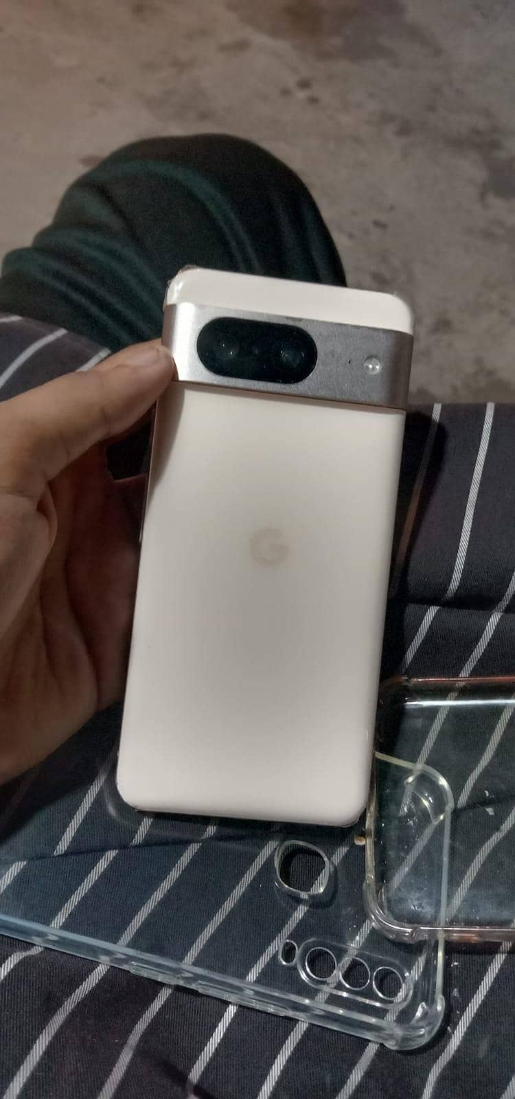Google Pixel 8 1