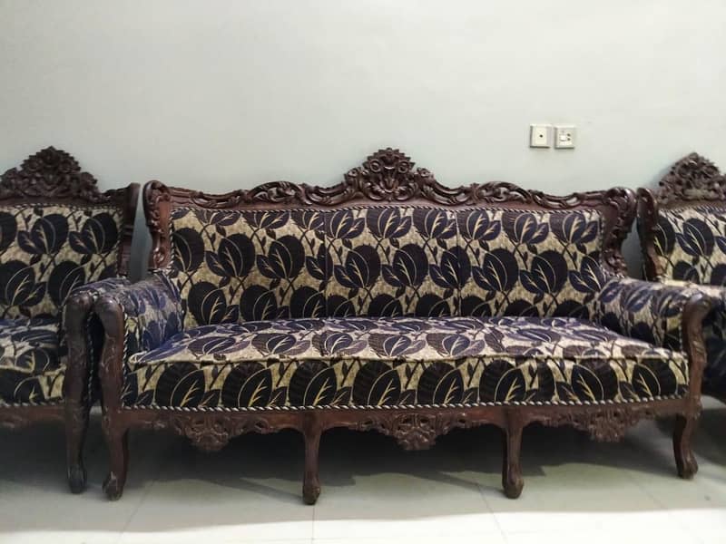 5 seater sofa 3