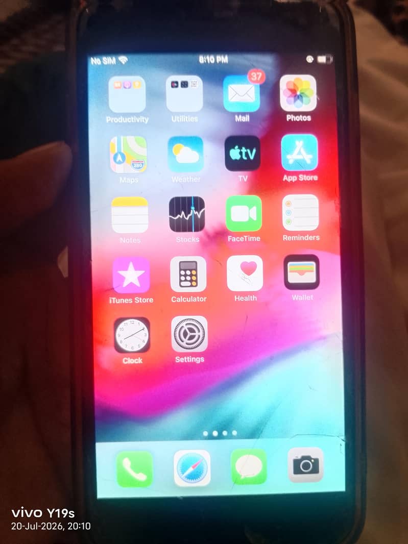 Apple iPhone 6 Plus 2