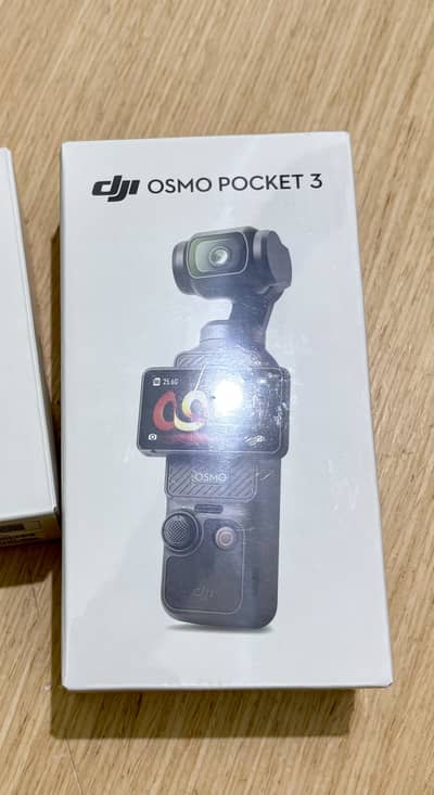 DJI Osmo Pocket 3 Standard Combo (Under Warranty)
