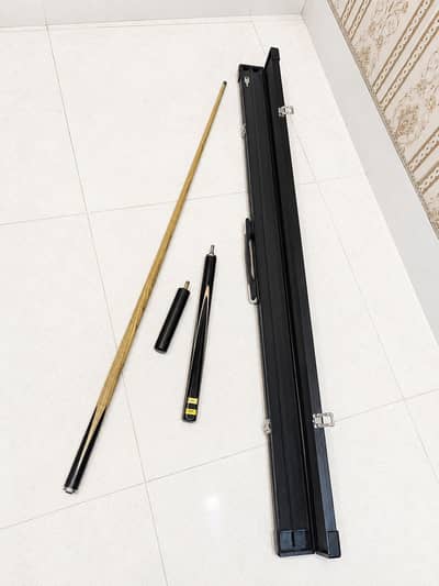 IP Rocket Snooker Cue Stick with Hard Case & Extension