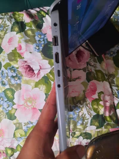 laptop new 10/10