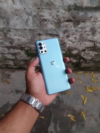 One Plus 9R 12+12/256GB.     03117387992