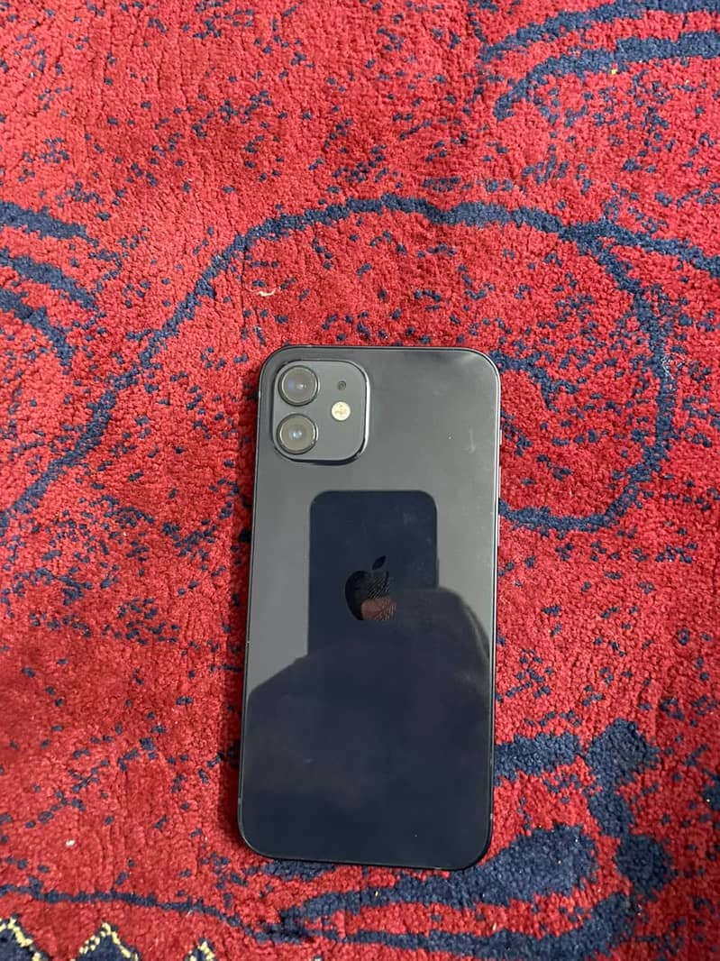 Apple iPhone 12 0
