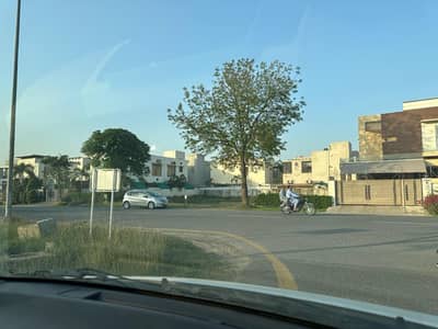 Plot No-581 Block Y - 1 Kanal Plot On Top Location of Phase 7 DHA Lahore For Urgent Sale