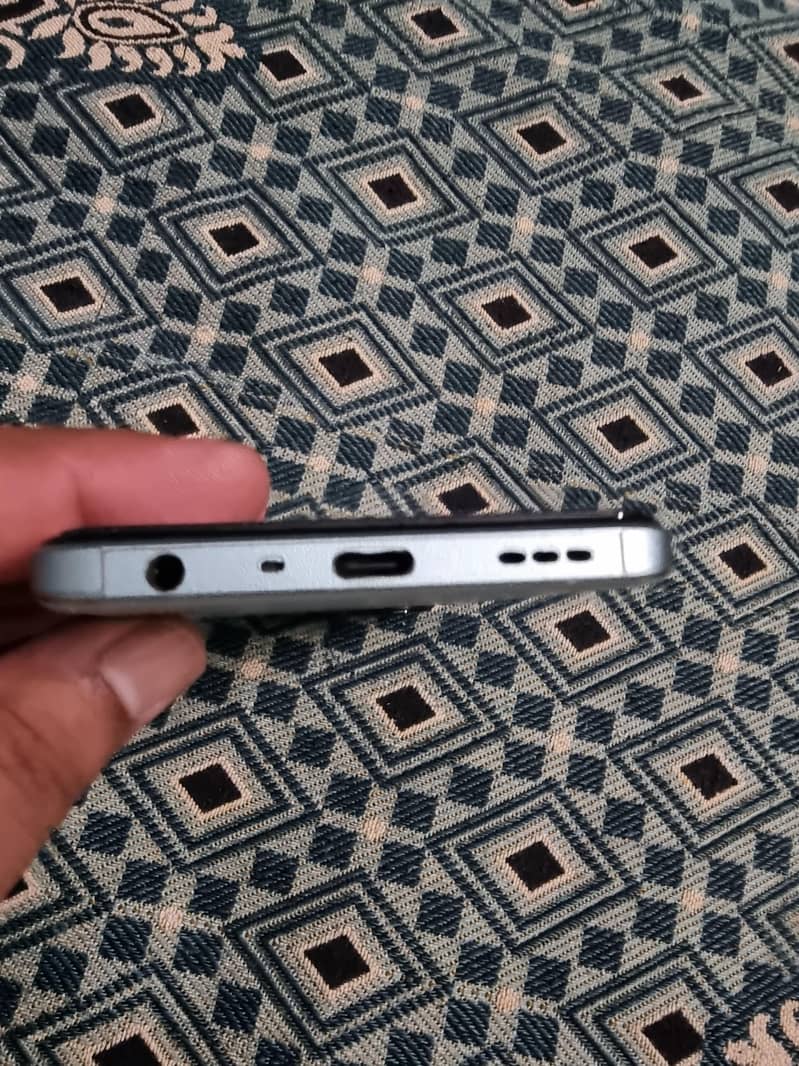 OPPO A58 4