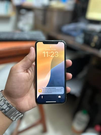 Apple iPhone XS