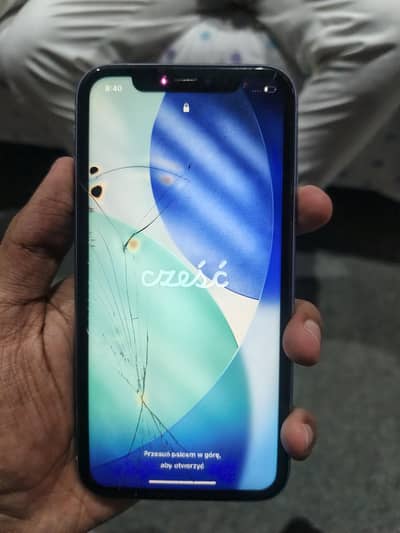 Apple iPhone 11