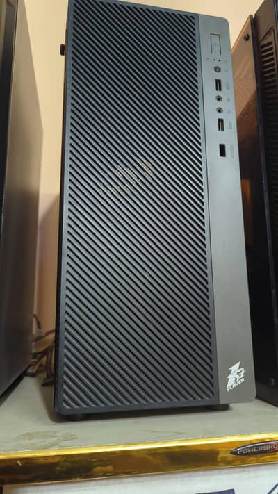 Variety of Gaming PC Casings (1STPLAYER, RGB, Glass, Mesh Panels)