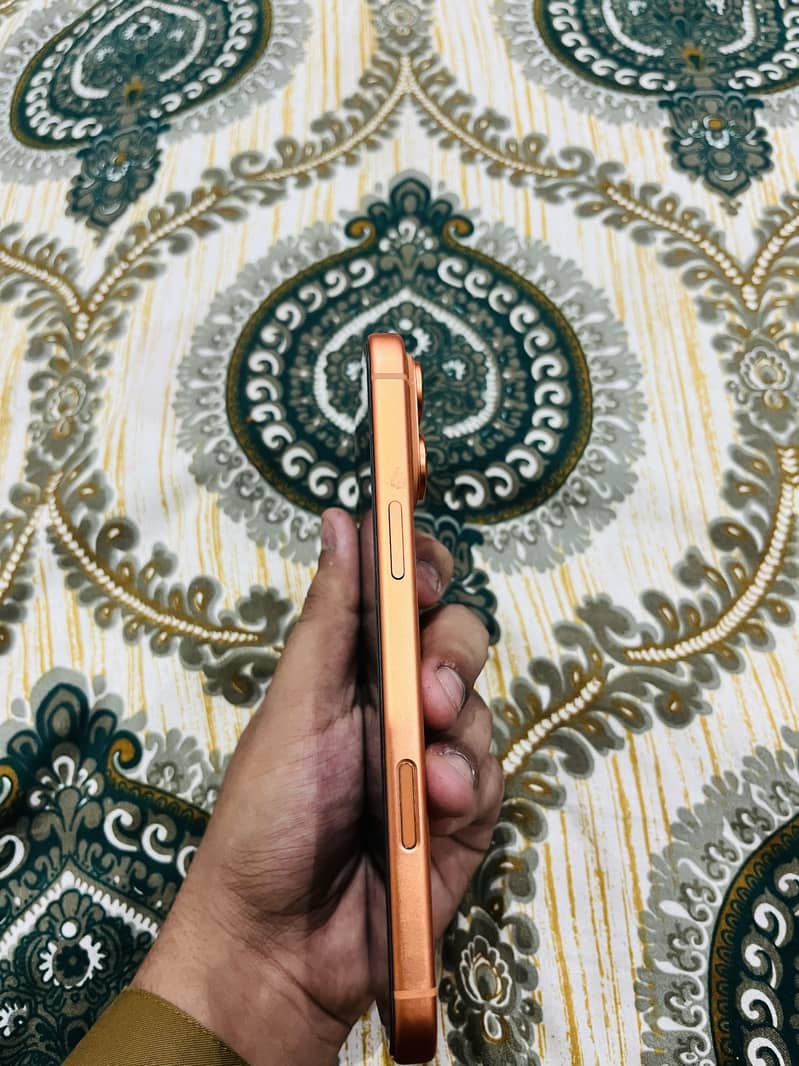 iPhone 17 pro max 0
