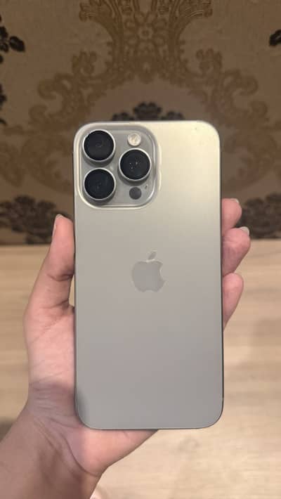 Apple iPhone 15 Pro Max