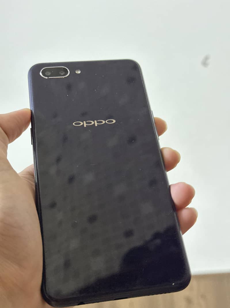 Oppo A3 0