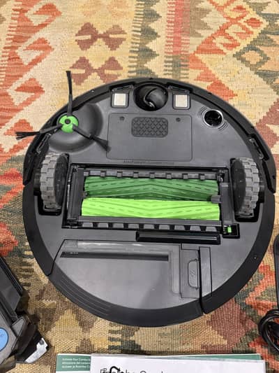 Roomba Robot Vacuum with Mop