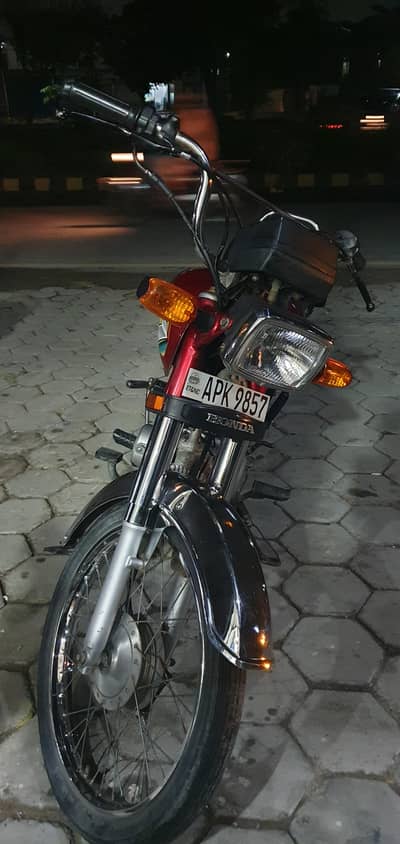 Honda CD70 2022
