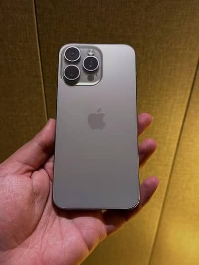iPhone 15 Pro Max Factory unlock