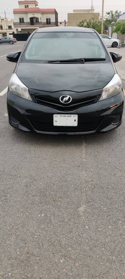 Toyota Vitz 2012