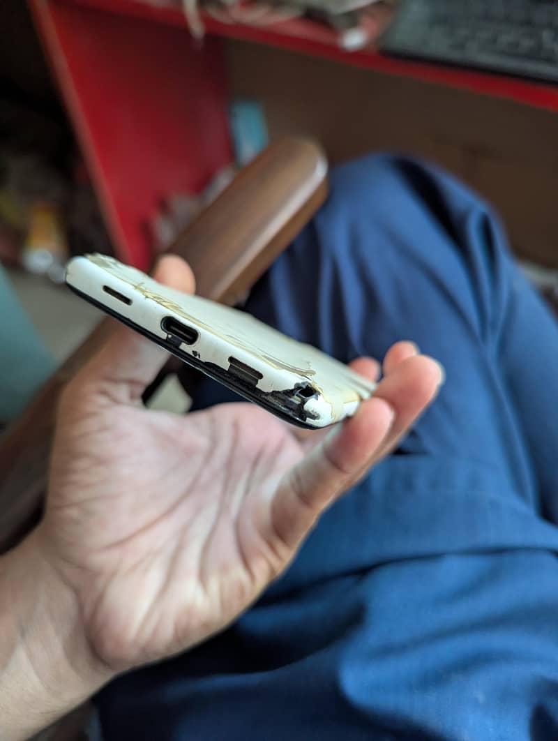 Google Pixel 4a 5g 1