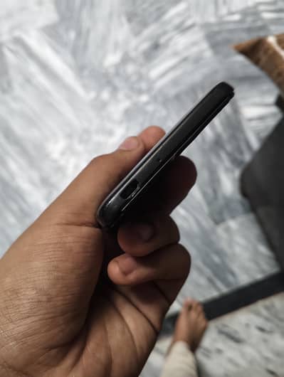 Honor Mobile - Dead / For Parts or Repairing