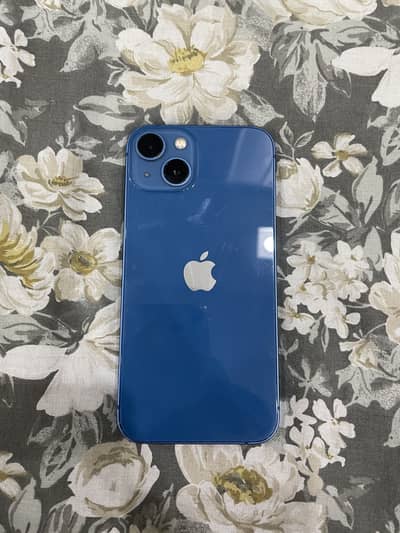 Apple iPhone 13