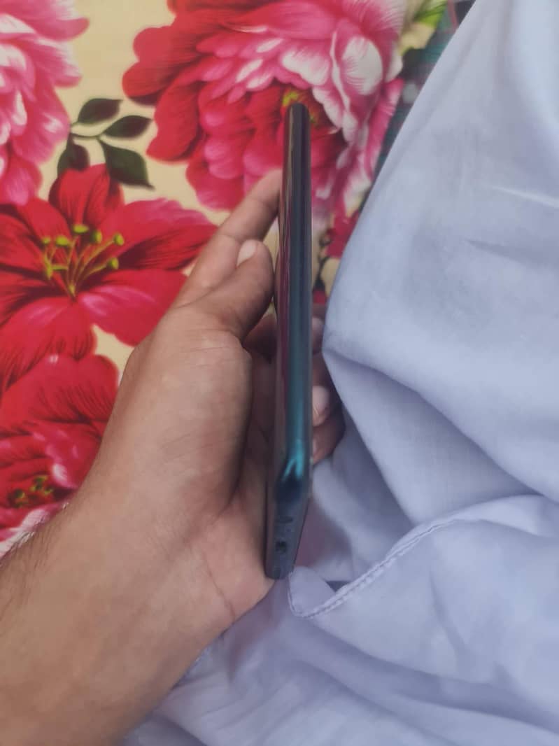 Google Pixel 8a 10
