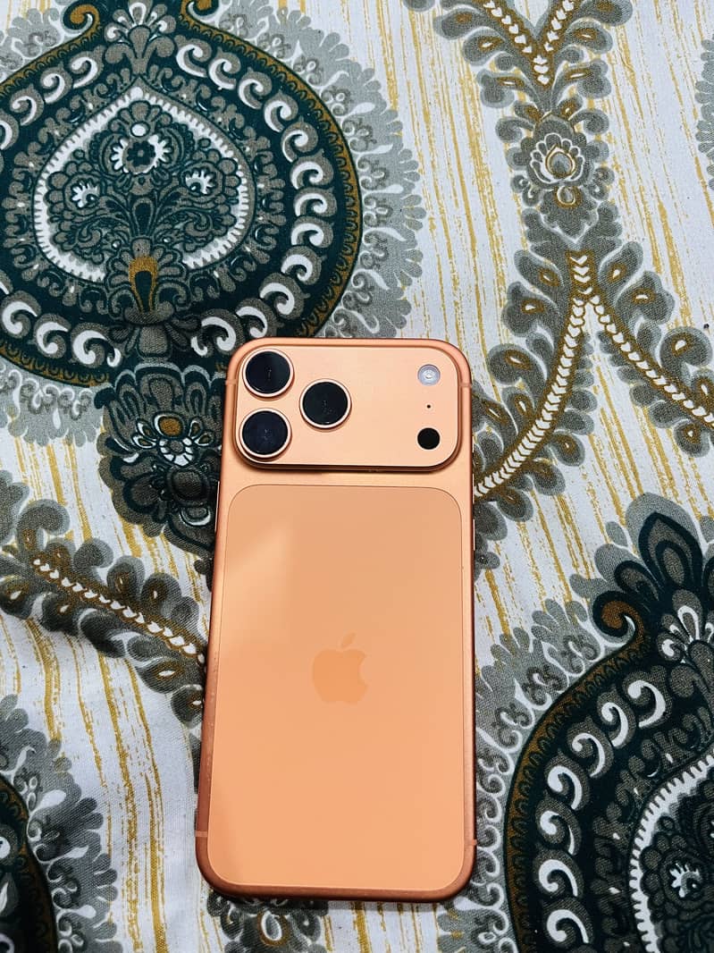 iPhone 17 pro max 3