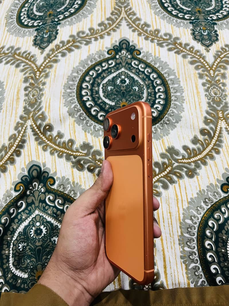 iPhone 17 pro max 6