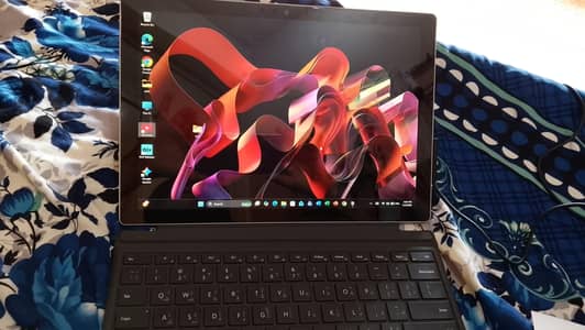 Microsoft surface pro 7, Ram 16, SSD 512, 10TH GENERATION