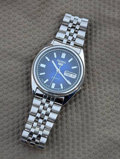 Seiko 5 Automatic 7009 Blue Dial Vintage Men's Watch