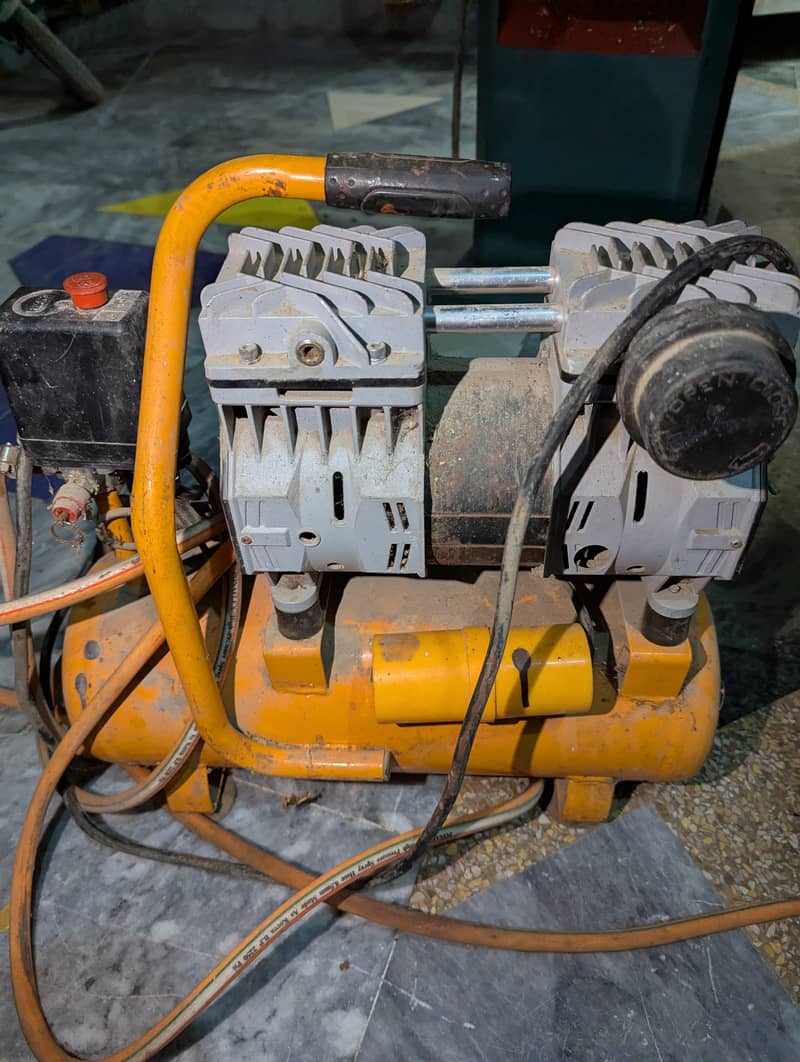 Compressor 0
