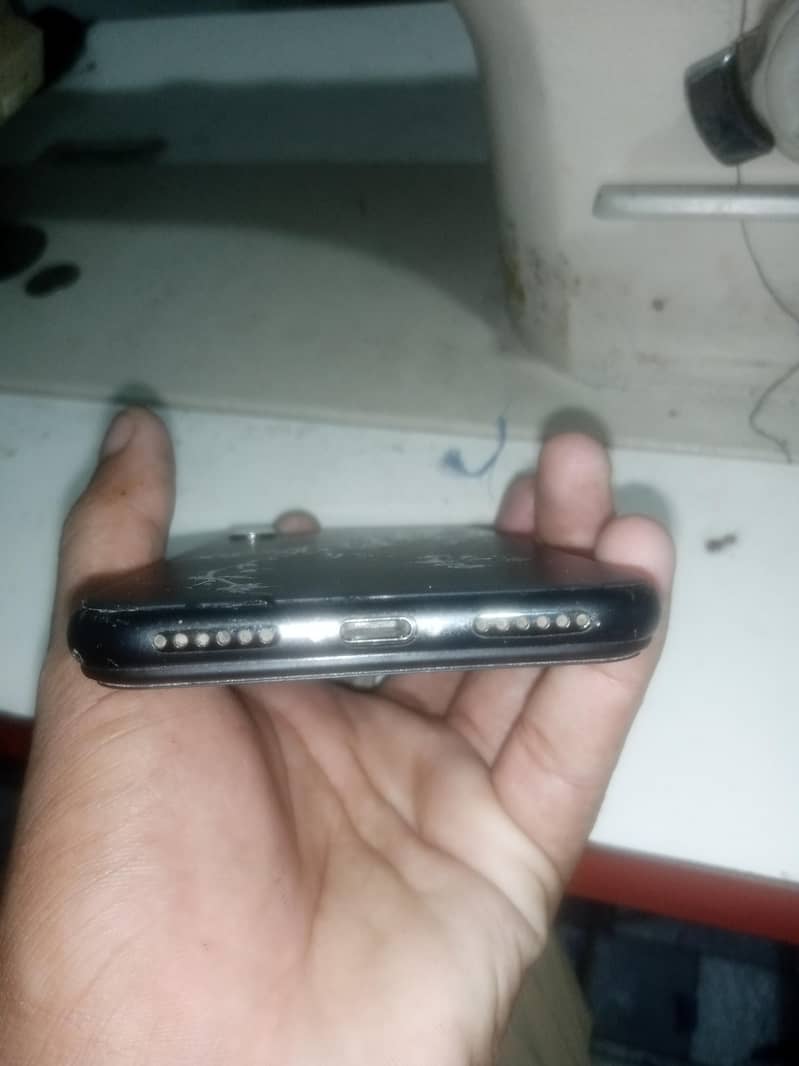 Apple iPhone X 1