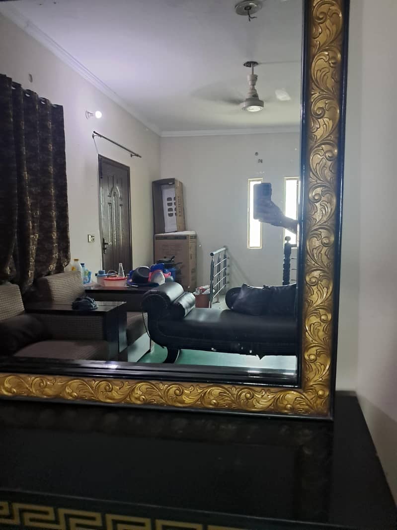 dressing table 1