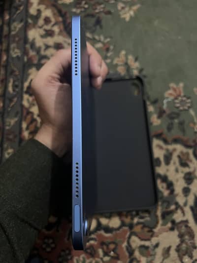 Ipad 10 gen 10/10 condition. Not much used