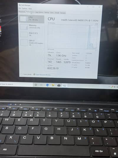 Geo Laptop - Slim & Portable  4GB RAM / 32GB Storage Expandable