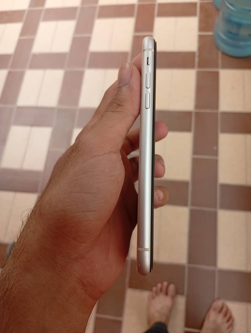 Iphone 11 3