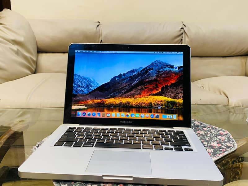 macbook pro 2011 0