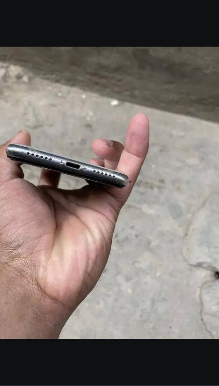 Apple iPhone X 1