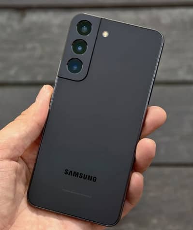 Samsung Mobile S22