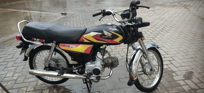 CD70 bike 100% original engine