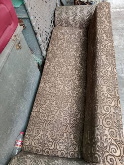 sofa cumbed in king siza
