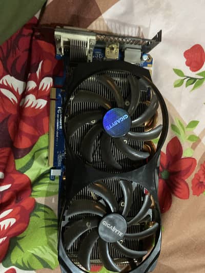 Gtx 660 2 gb GDDR5 10/10