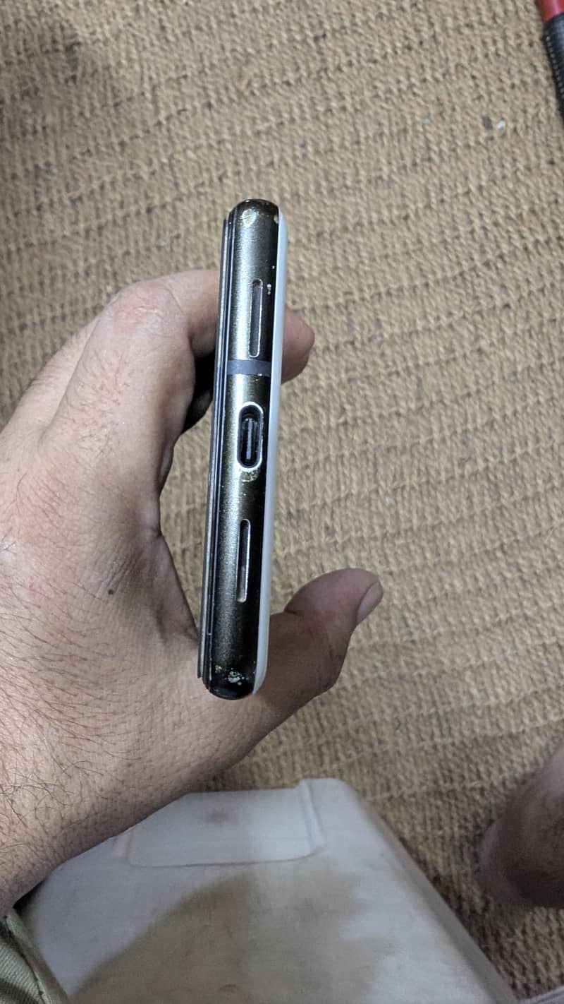 Google Pixel 6 3