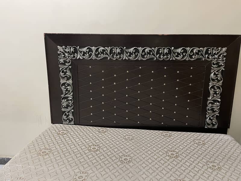 Without mattress 2