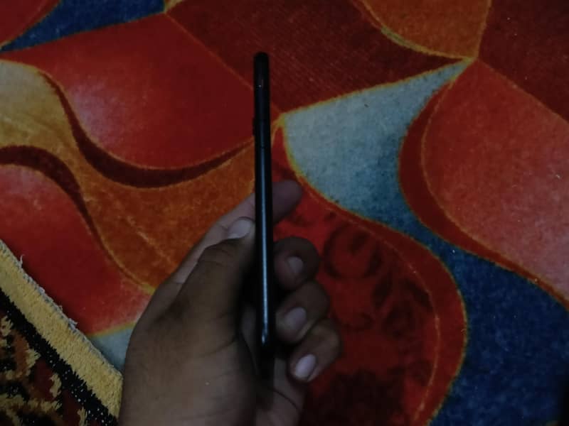 Apple iPhone 7 3