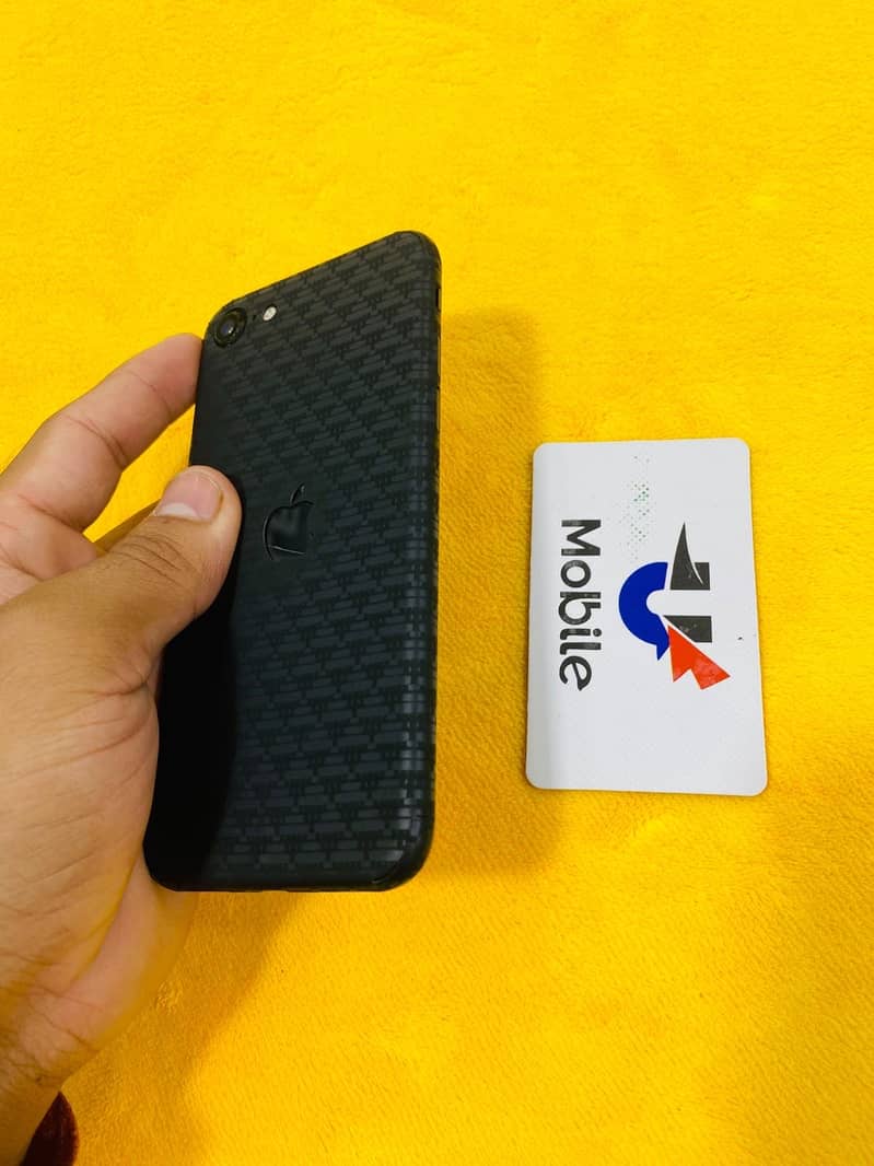 Apple iPhone SE 5